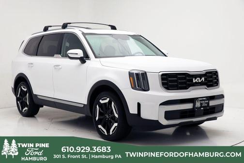 Glacial White Pearl 2025 Kia Telluride S