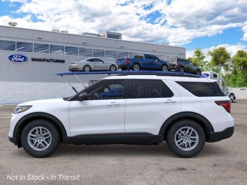 Oxford White 2026 Ford Explorer Active