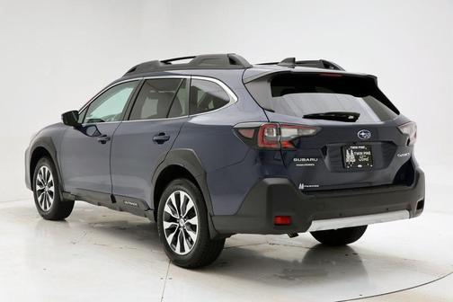 Cosmic Blue Pearl 2024 Subaru Outback Limited