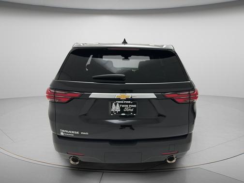 Mosaic Black Metallic 2023 Chevrolet Traverse LS