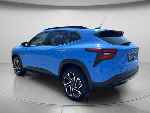 Fountain Blue 2024 Chevrolet Trax 2RS