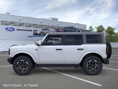 Oxford White 2026 Ford Bronco Outer Banks