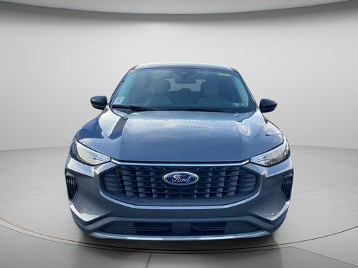 Gray Metallic 2023 Ford Escape Active