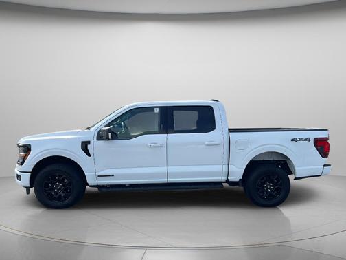 Oxford White 2024 Ford F-150 XLT