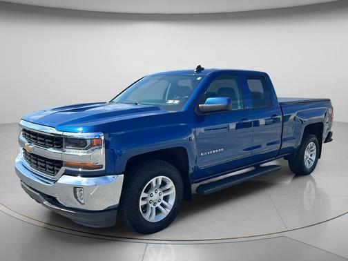 Deep Ocean Blue Metallic 2019 Chevrolet Silverado 1500 LD LT