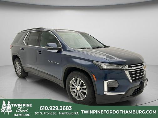 Northsky Blue Metallic 2023 Chevrolet Traverse LT Cloth