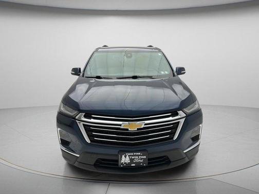 Northsky Blue Metallic 2023 Chevrolet Traverse LT Cloth