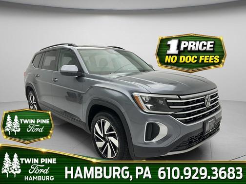 Platinum Gray Metallic 2025 Volkswagen Atlas 2.0T SE