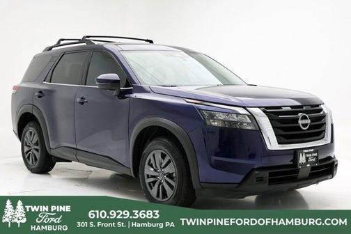 Deep Ocean Blue 2023 Nissan Pathfinder SV