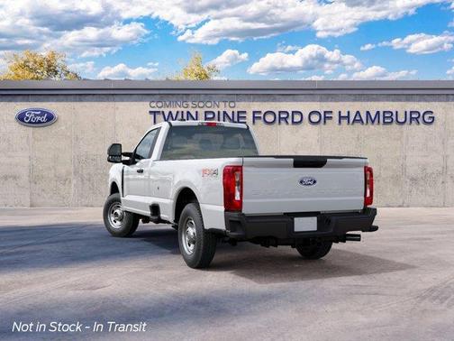 Oxford White 2027 Ford F-350 Super Duty