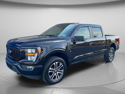 Black Metallic 2023 Ford F-150 XL