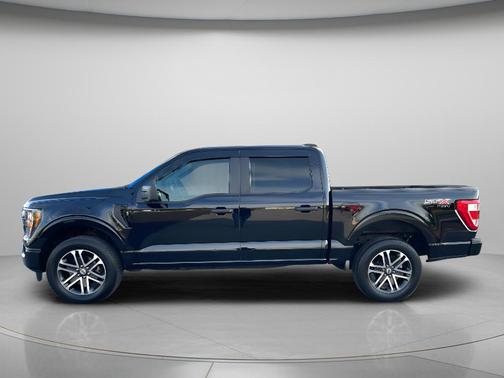 Black Metallic 2023 Ford F-150 XL