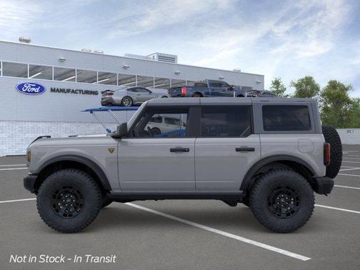 Avalanche Gray 2026 Ford Bronco Badlands
