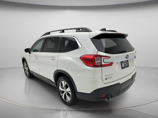 Crystal White Pearl 2023 Subaru Ascent Premium 7-Passenger