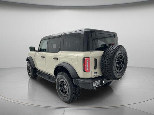 Desert Sand 2025 Ford Bronco Badlands