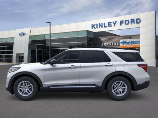 Silver Metallic 2025 Ford Explorer Active
