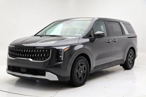 Metal 2025 Kia Carnival LXS