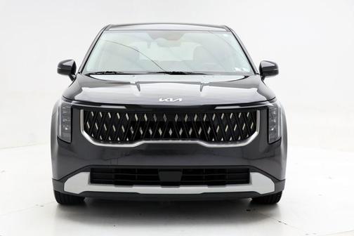 Metal 2025 Kia Carnival LXS