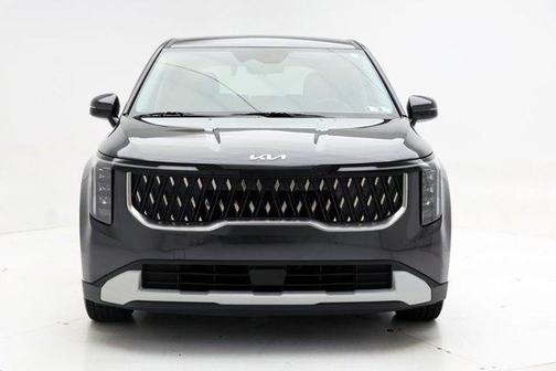 Metal 2025 Kia Carnival LXS