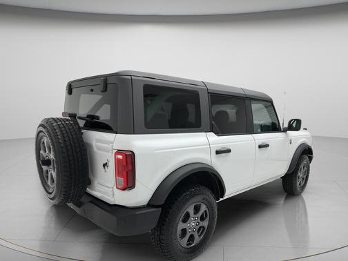 Oxford White 2025 Ford Bronco Big Bend