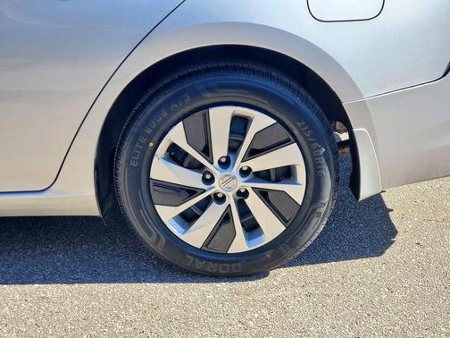 Brilliant Silver Metallic 2021 Nissan Altima 2.5 S