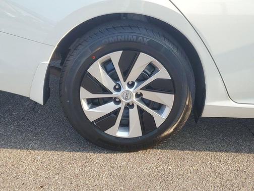 2025 Nissan Altima S