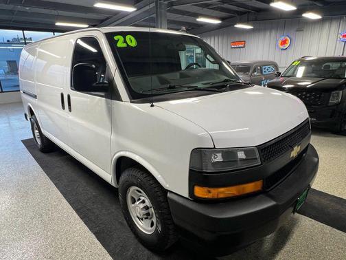 2020 Chevrolet Express 2500 RWD 2500 Regular Wheelbase WT