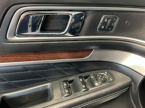 2016 Ford Explorer Platinum