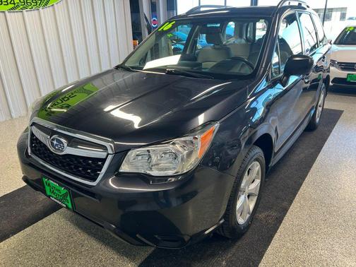 2016 Subaru Forester 2.5i