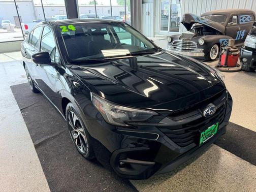 Crystal Black Silica 2024 Subaru Legacy Premium