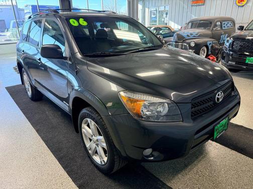2006 Toyota RAV4 Sport