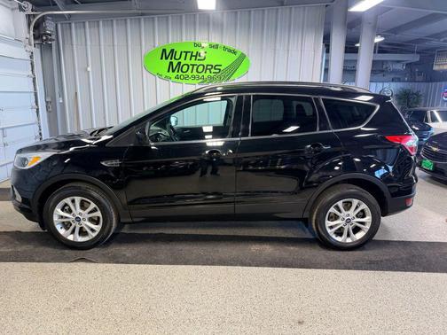 Shadow Black 2018 Ford Escape SE