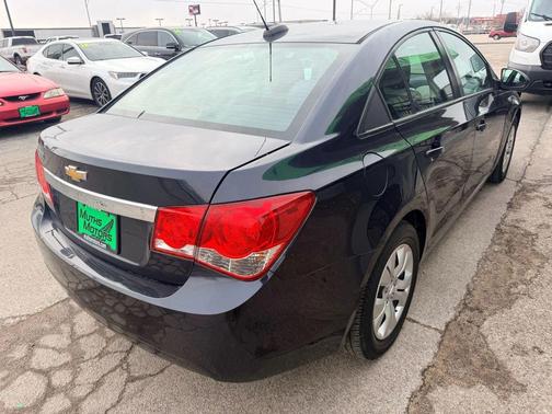 2015 Chevrolet Cruze LS