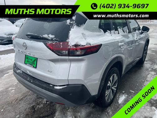 2022 Nissan Rogue SV