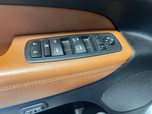 2013 Jeep Grand Cherokee Overland