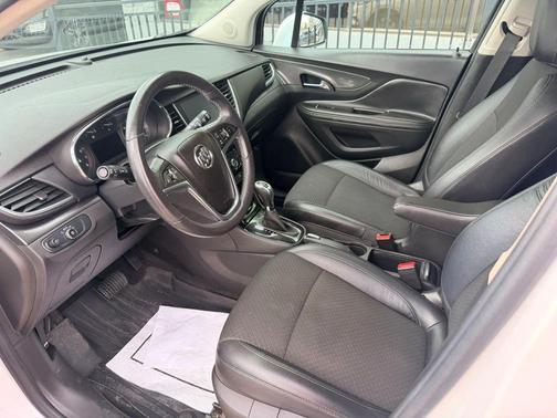 Summit White 2017 Buick Encore Preferred