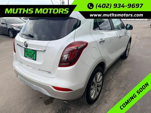 Summit White 2017 Buick Encore Preferred