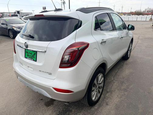 Summit White 2017 Buick Encore Preferred