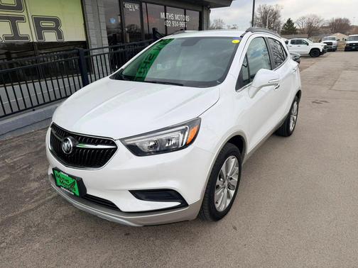 Summit White 2017 Buick Encore Preferred