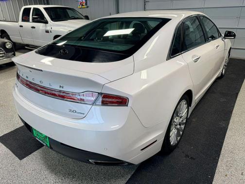 2013 Lincoln MKZ Base