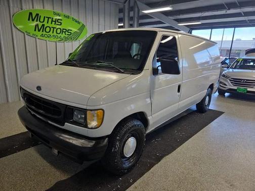 2002 Ford E150 Cargo