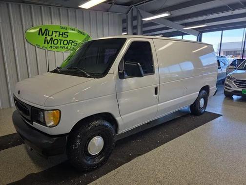 2002 Ford E150 Cargo