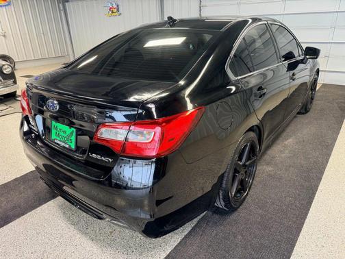 2016 Subaru Legacy Premium