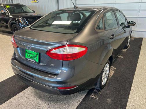 2015 Ford Fiesta SE