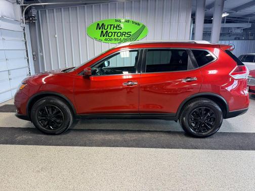 Cayenne Red 2016 Nissan Rogue SV