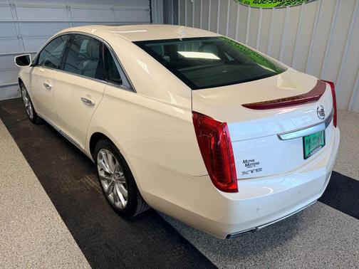 2013 Cadillac XTS Premium