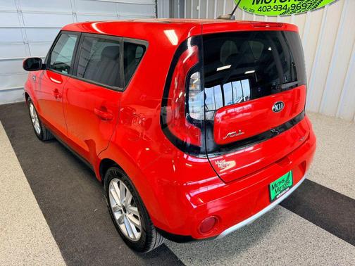 Inferno Red 2018 Kia Soul +