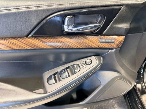 2017 Nissan Maxima 3.5 Platinum