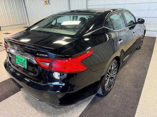 2017 Nissan Maxima 3.5 Platinum