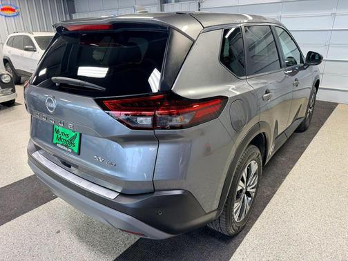 Gun Metallic 2022 Nissan Rogue SV